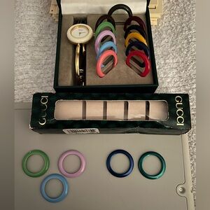5 INTERCHANGEABLE VINTAGE GUCCI WATCH BEZELS